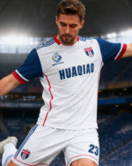 DeadpoolWolverine Classic T-Shirt - Image 3